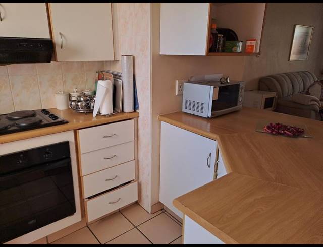 2 BEDROOM APARTMENT FOR SALE IN MANABA BEACH